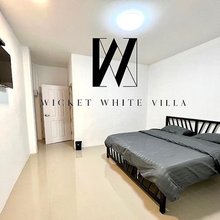 Wicket White Villa Photharam 외부 사진